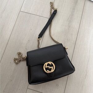 Gucci Black Leather Shoulder/Crossbody Bag